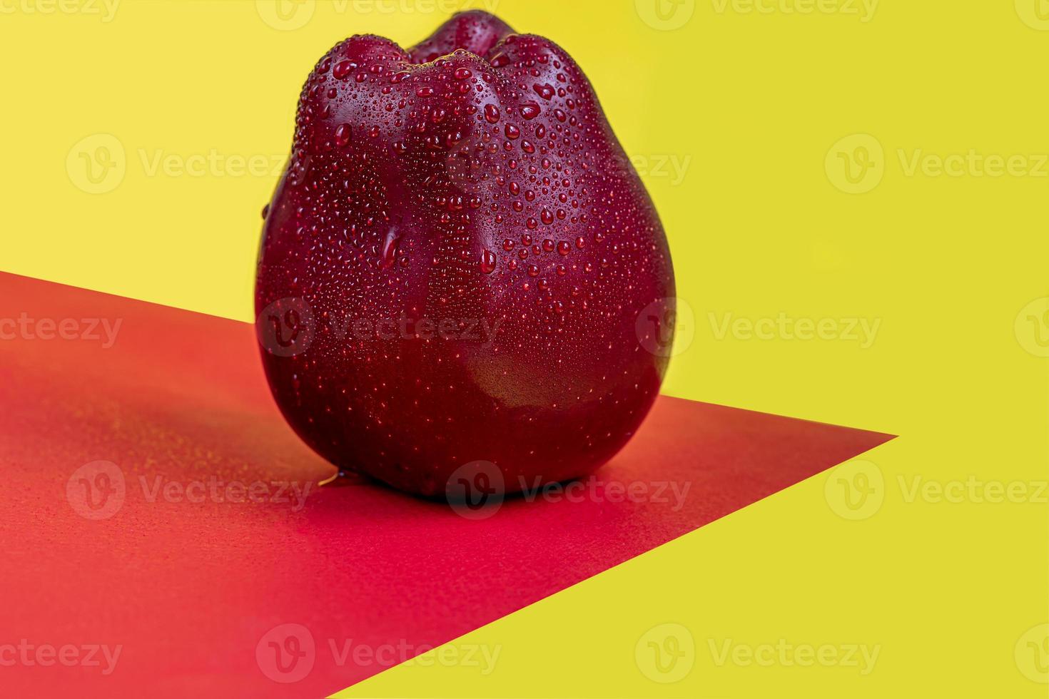 Red apples on a colored background. Selective focus. Harvesting. Healthy food. photo