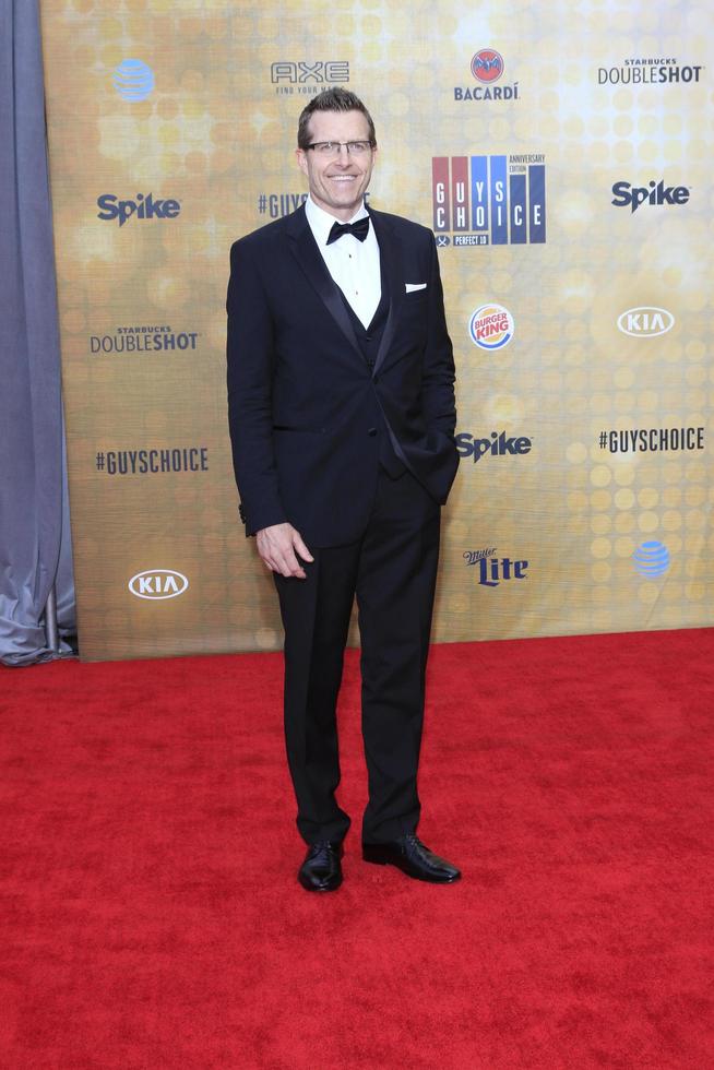LOS ANGELES, JUN 4 -  Mike Williams at the 10th Annual Guys Choice Awards at the Sony Pictures Studios on June 4, 2016 in Culver City, CA photo
