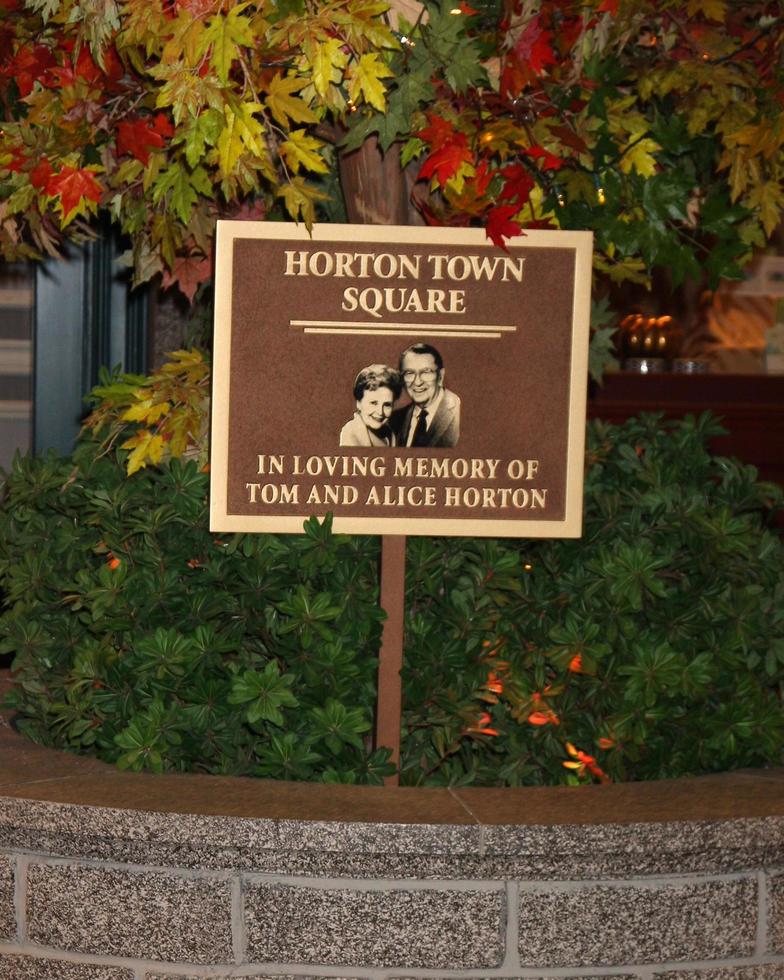 LOS ANGELES, AUG 10 -  Horton Square Atmosphere at the Horton Square Press Junket at the Days of Our Lives Set, NBC on August 10, 2011 in Burbank, CA photo