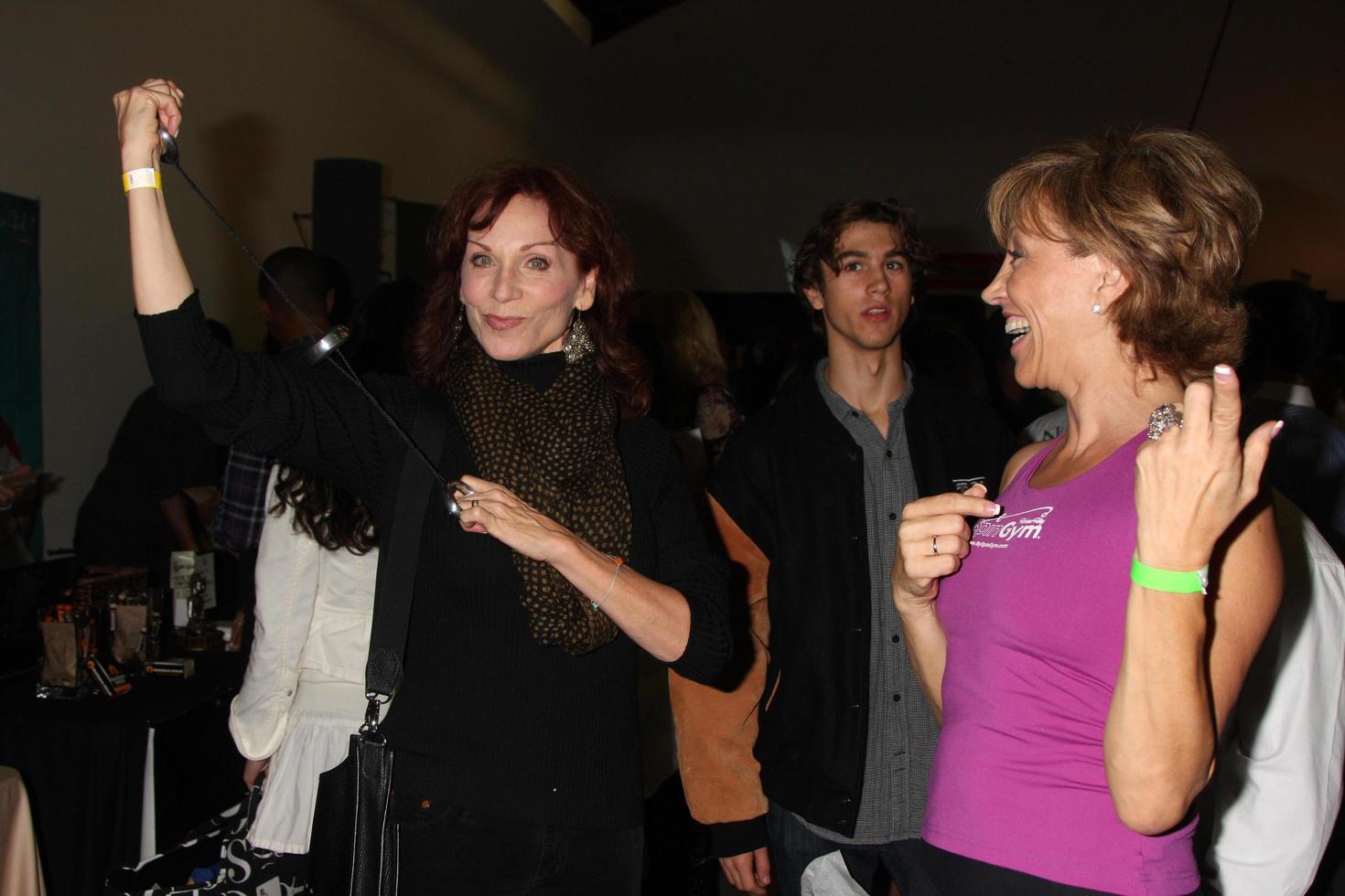 LOS ANGELES, NOV 20 -  Marilu Henner, Forbes Riley at the Connected s Celebrity Gift Suite celebrating the 2010 American Music Awards at Ben Kitay Studios on November 20, 2010 in Los Angeles, CA photo
