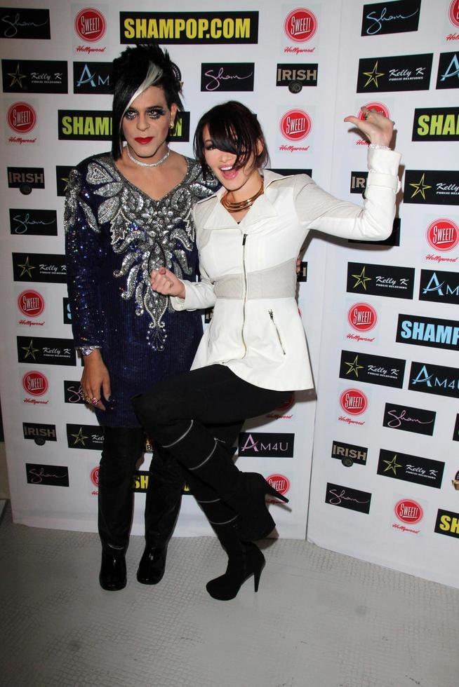LOS ANGELES, JUN 4 - Sham Ibrahim, Emii at the Celebrity Selfies Art Show by Sham Ibrahim at the Sweet Hollywood on June 4, 2015 in Los Angeles, CA photo