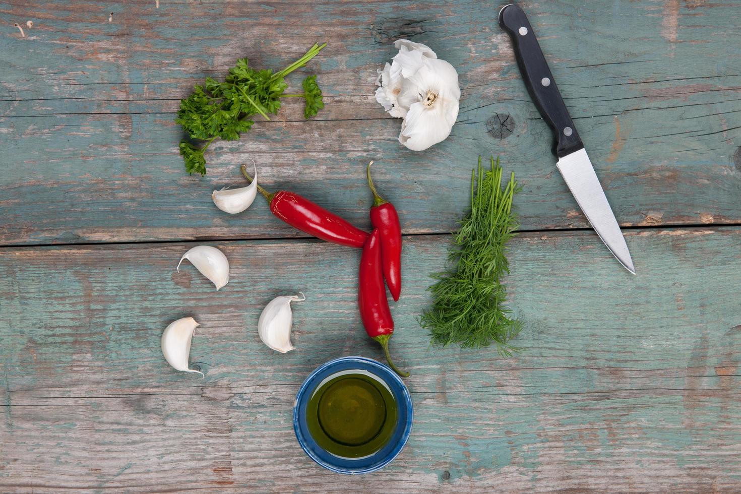 Peppers and garlic photo