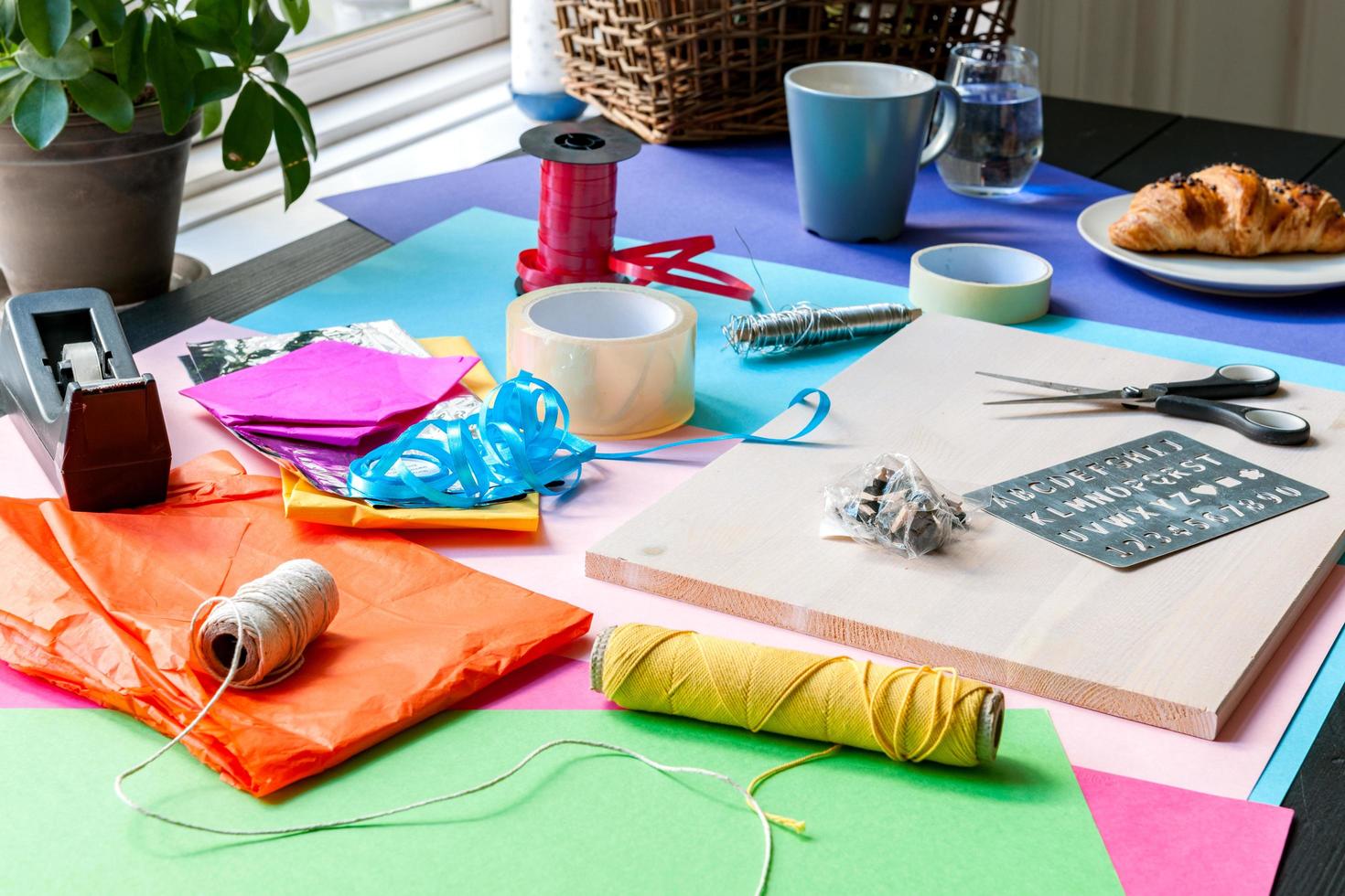 DoItYourself in a creative studio photo