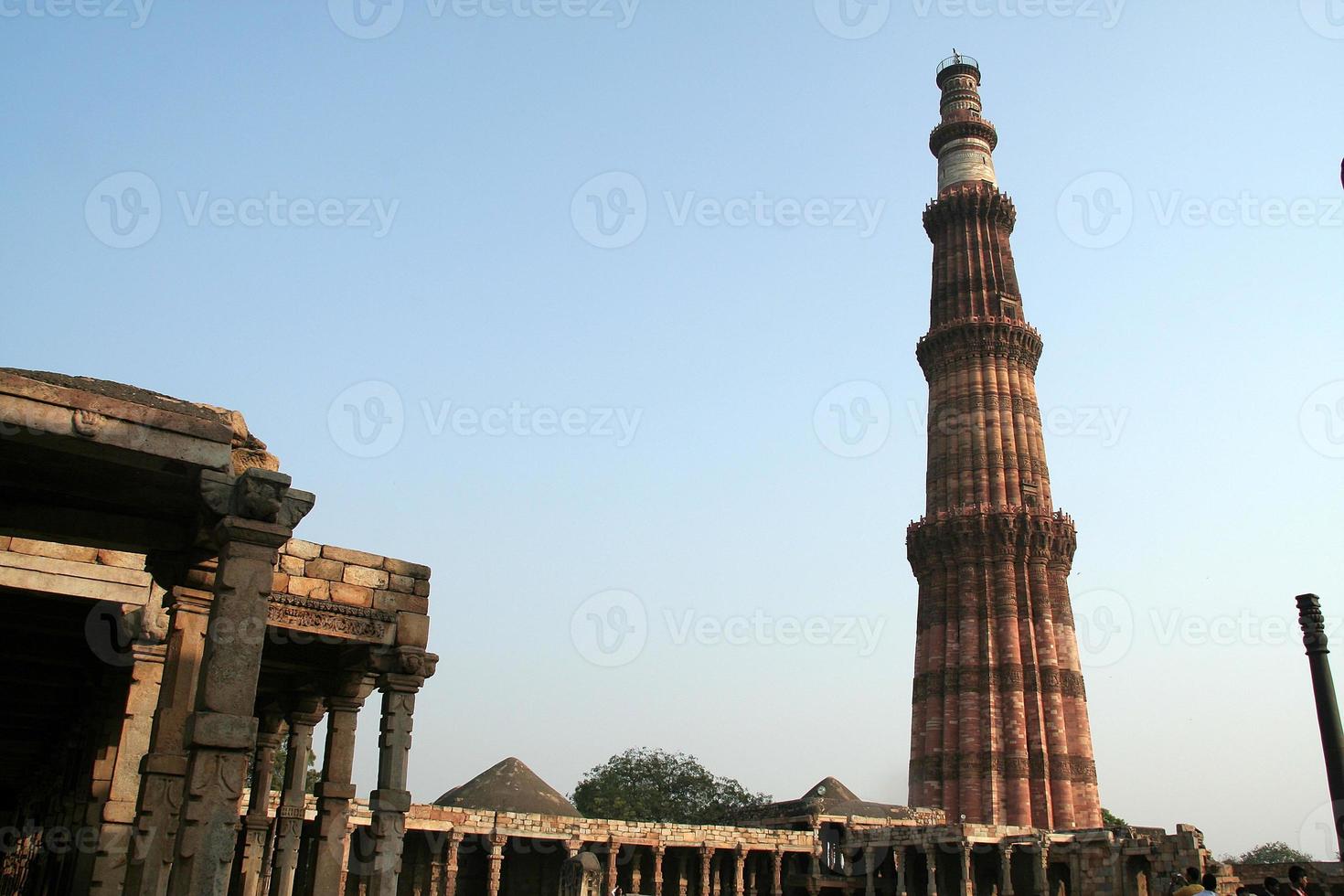 Qutub Minar, Delhi photo