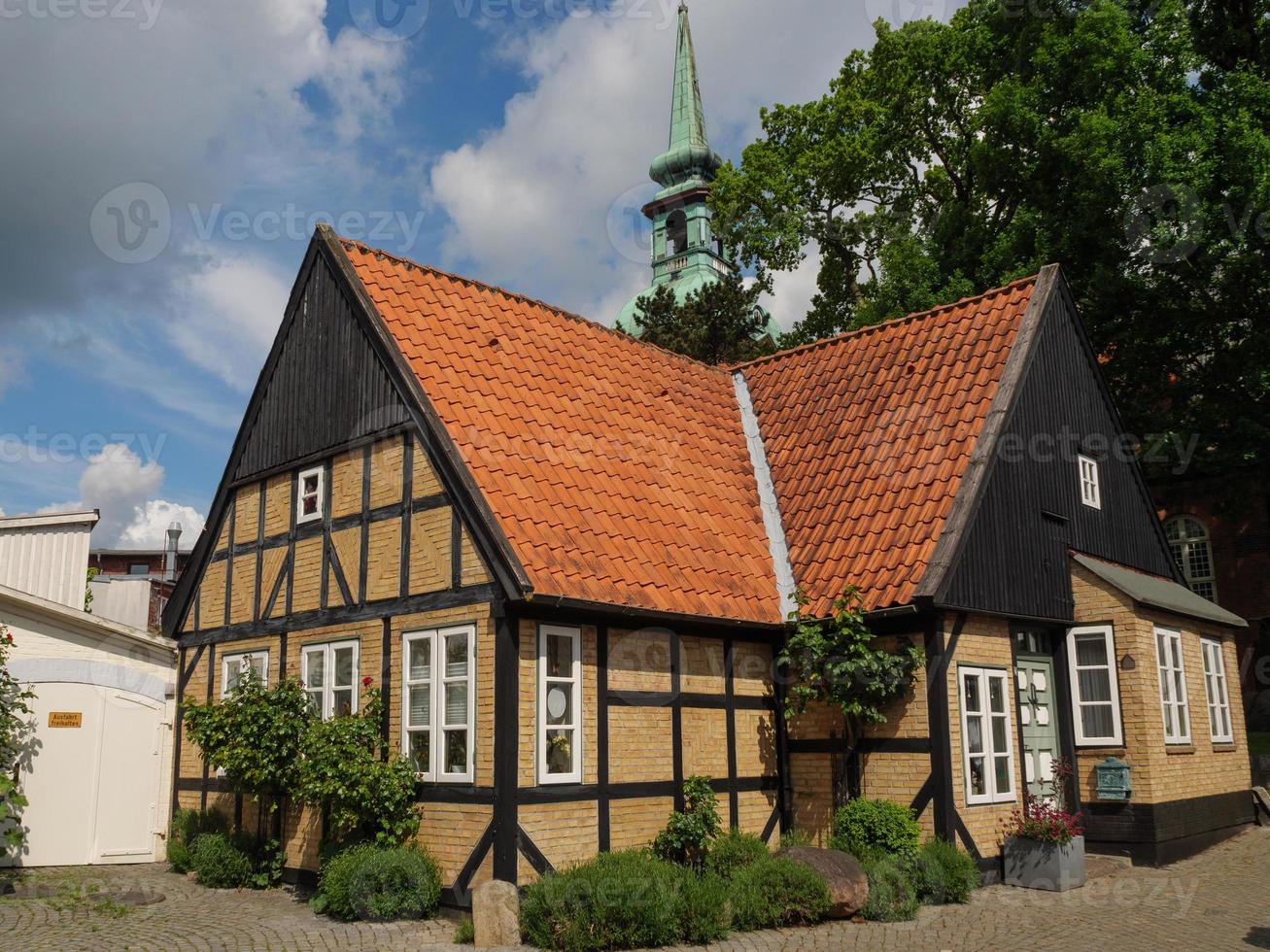 la ciudad de kappeln en el río schlei foto