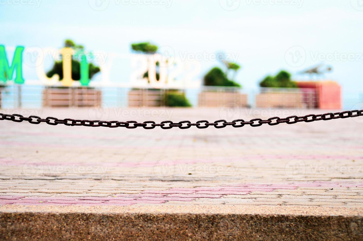 Chains blocked in the no-entry zone photo