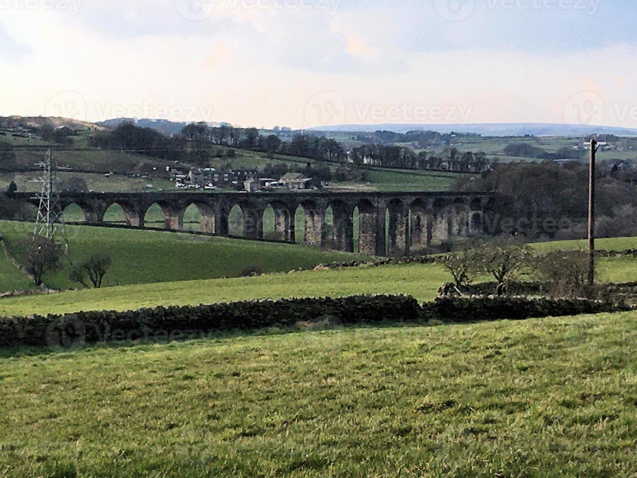 A view of the Hewnden Viaduct in Yorkshire photo