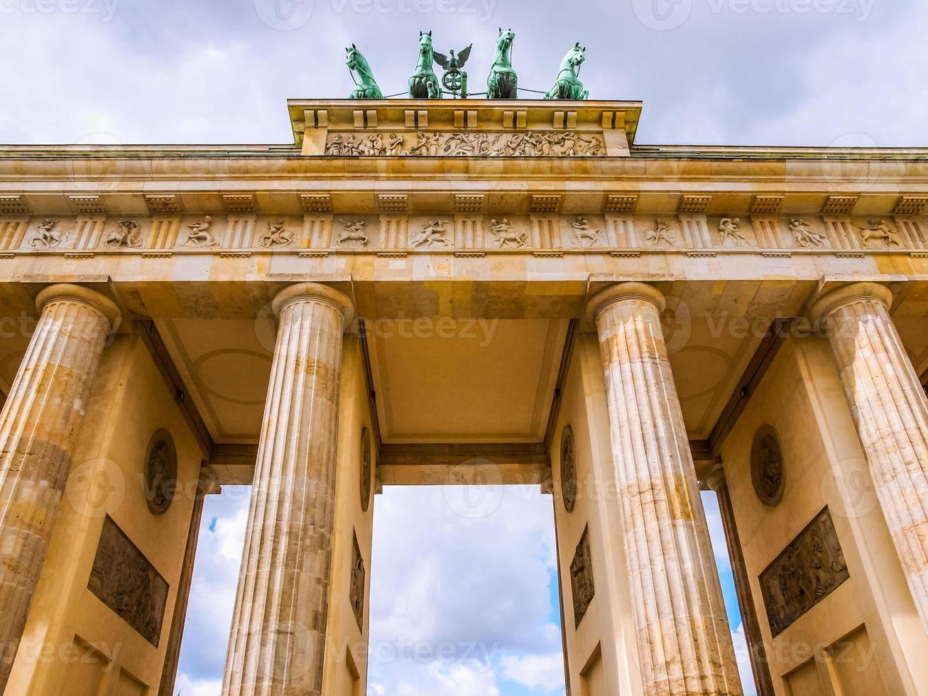 HDR Brandenburger Tor Berlin photo