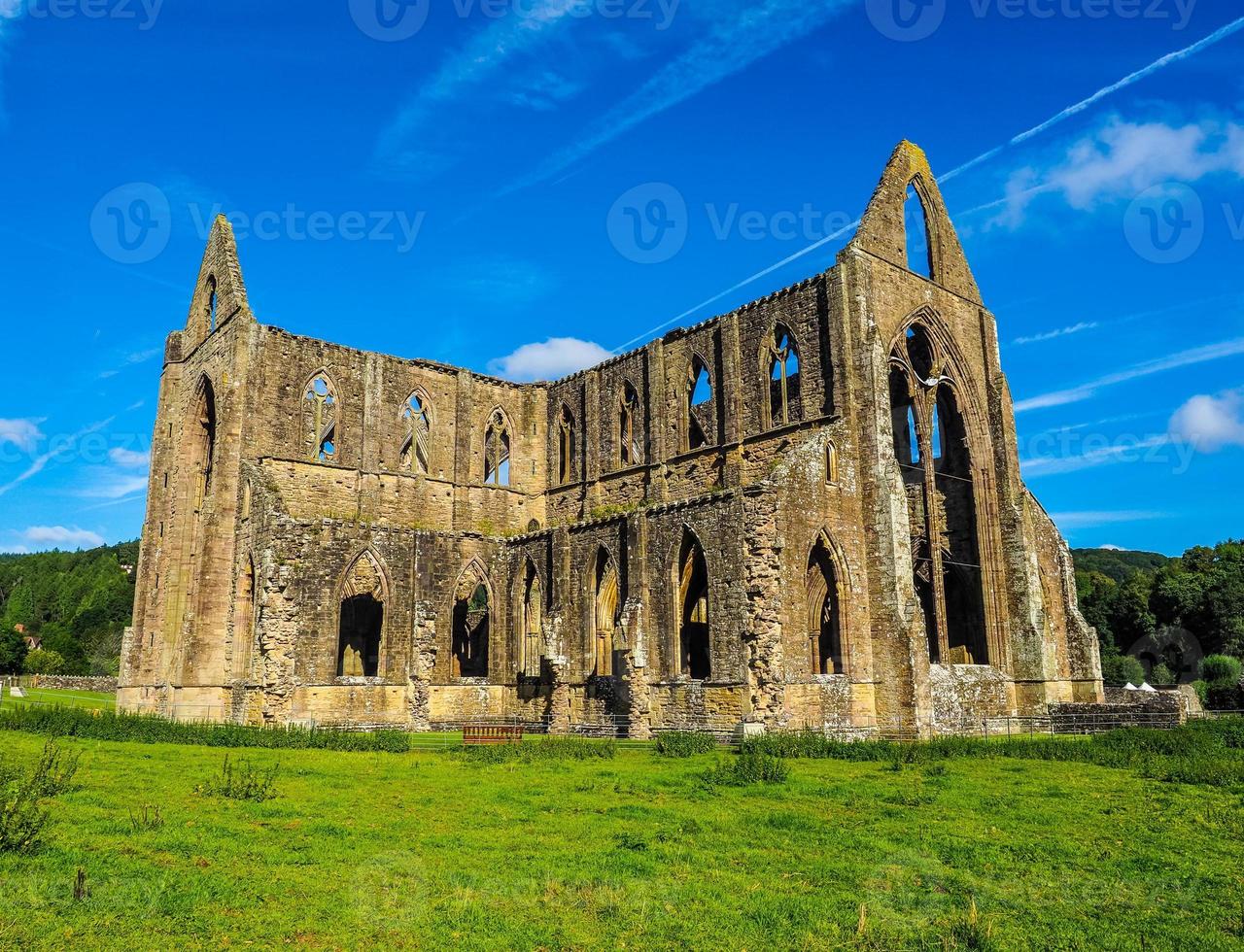 HDR Tintern Abbey Abaty Tyndyrn in Tintern photo