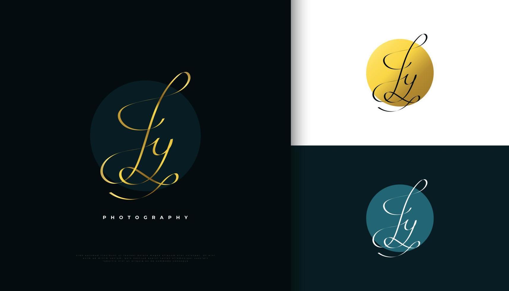 Diseño del logotipo de la firma inicial jy con un estilo de escritura dorado elegante y minimalista. diseño inicial del logotipo j e y para bodas, moda, joyería, boutique e identidad de marca comercial vector