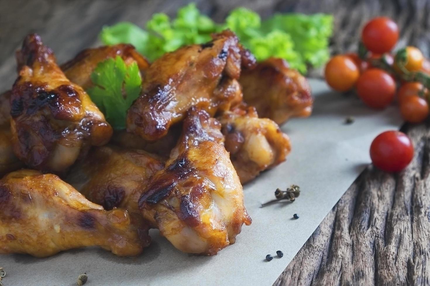 Oven roasted chicken wings photo