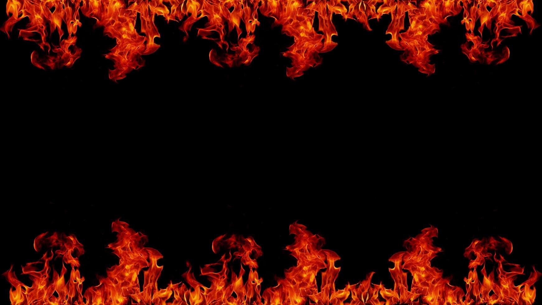 peligroso infierno caliente llamas de fuego marco de fotos cuadrados de fuego abstracto sobre fondo negro para el diseño.