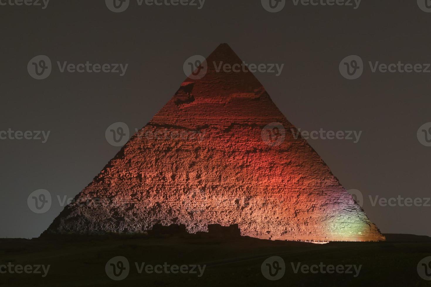 Pyramid of Khafre in Cairo, Egypt photo