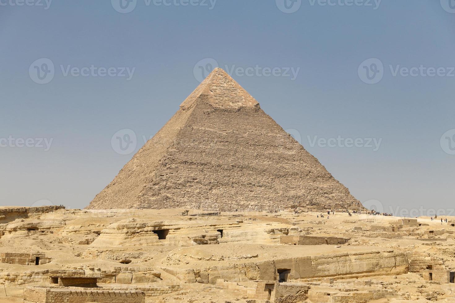 pirámide de khafre en el complejo de pirámides de giza, el cairo, egipto foto