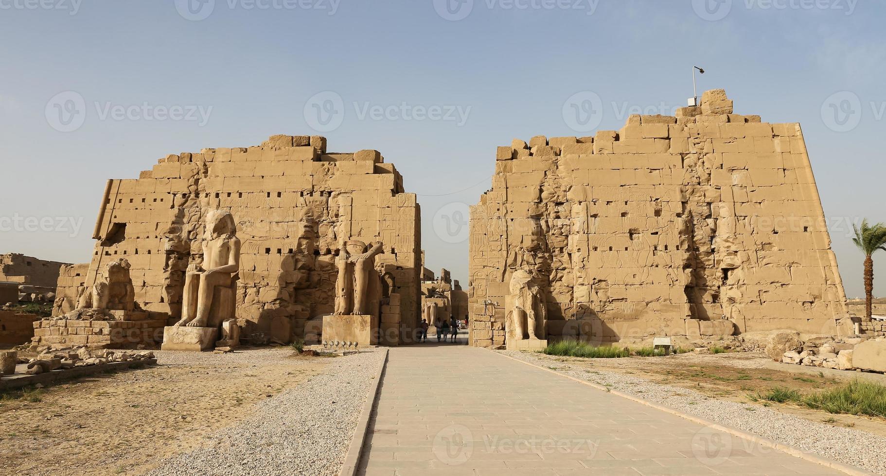 templo de karnak en luxor, egipto foto