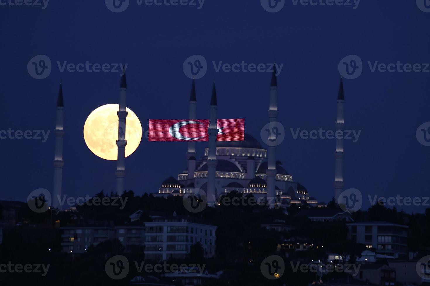 Camlica Mosque in Istanbul City, Turkey photo