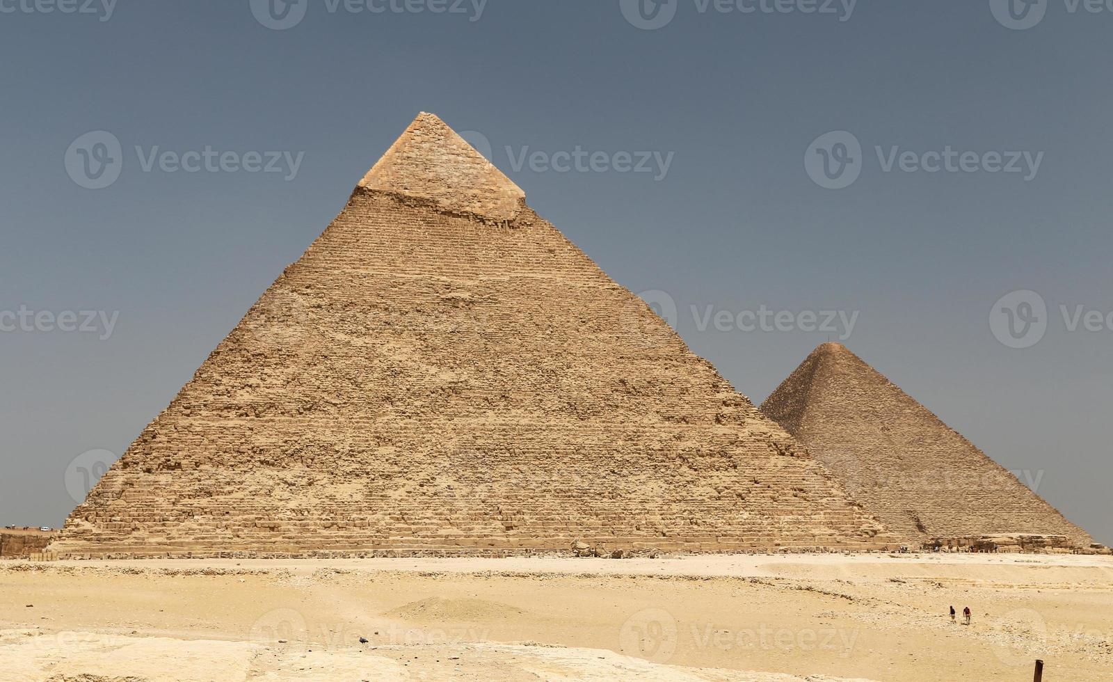 pirámide de khafre en el complejo de pirámides de giza, el cairo, egipto foto