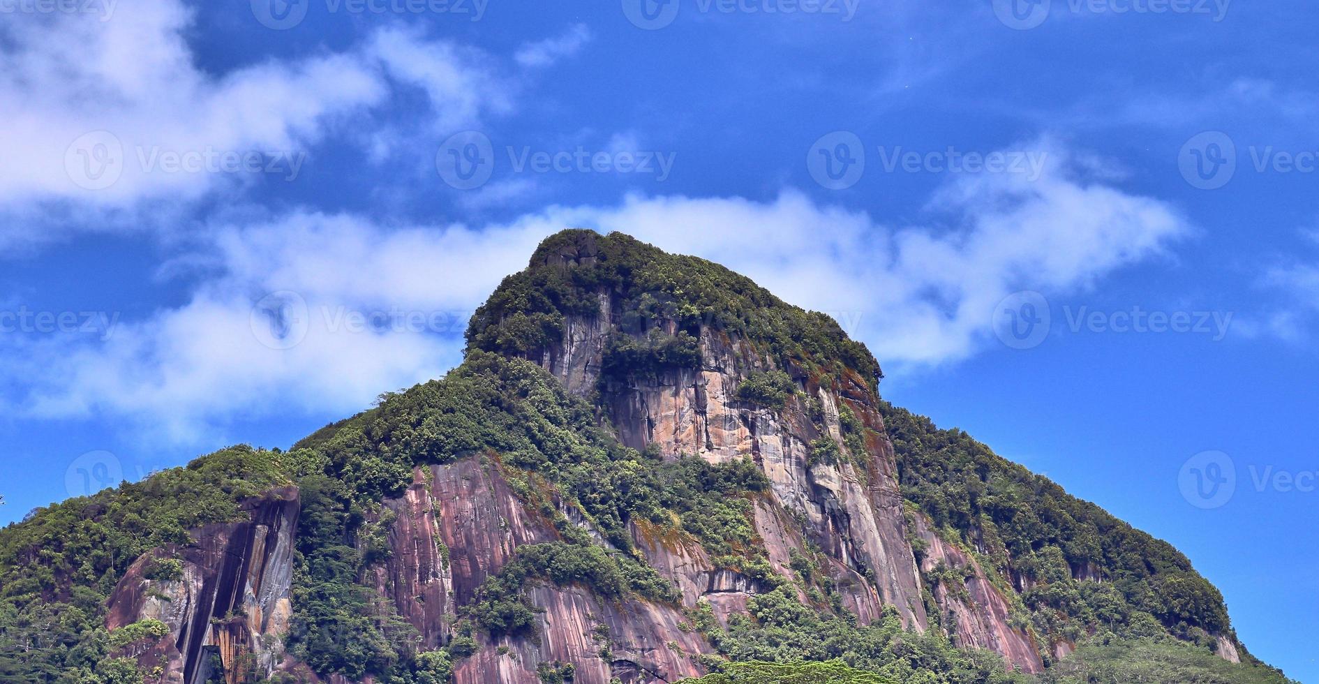 hermosas impresiones del paisaje tropical en el paraíso de las islas seychelles foto