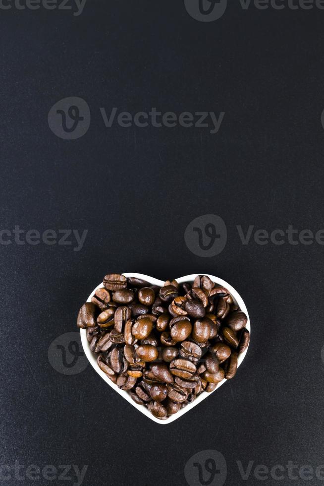 roasted coffee beans photo