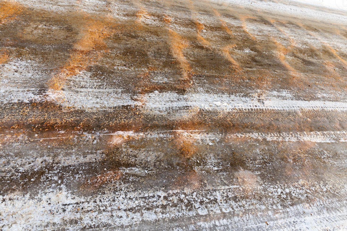 road under the snow photo