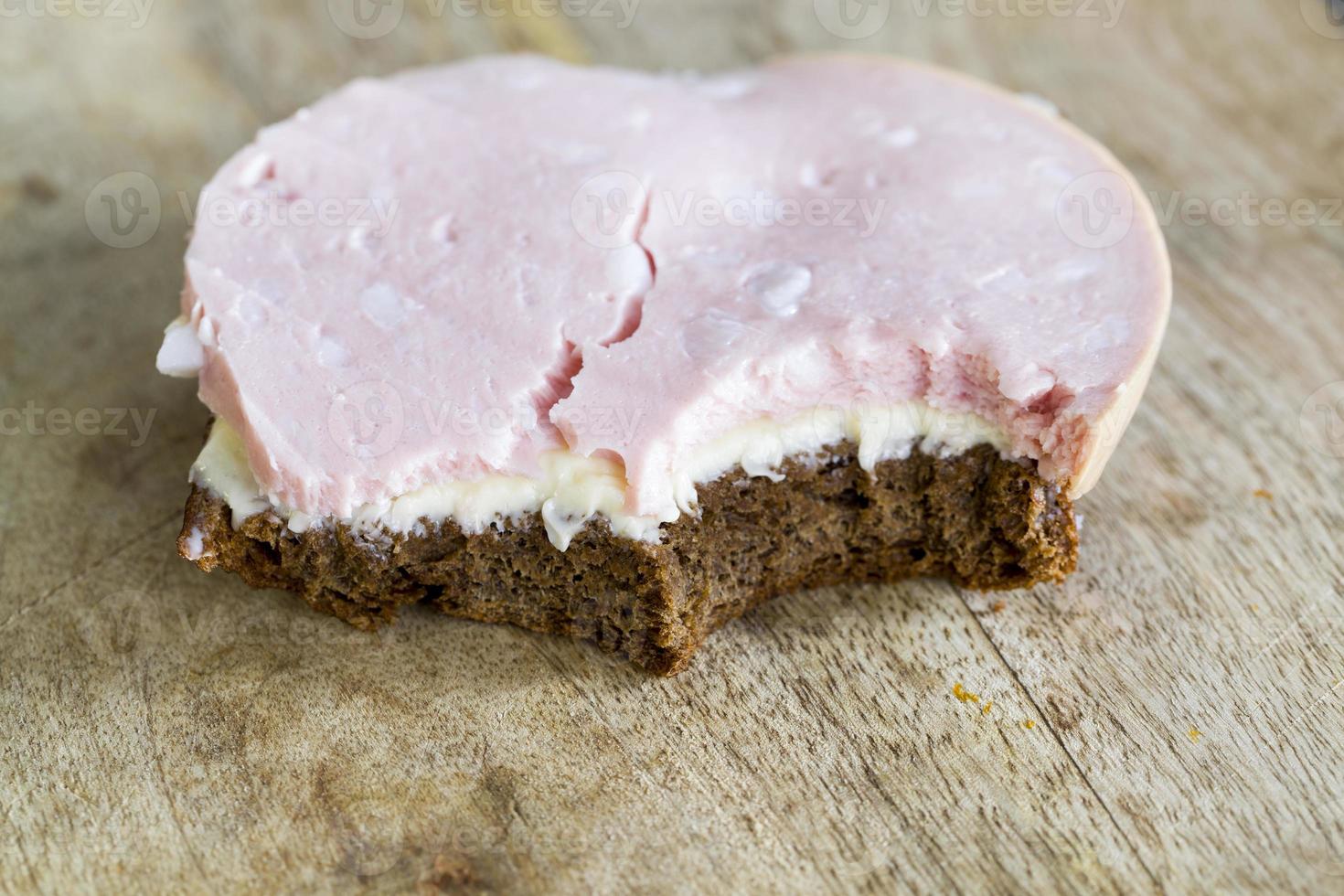 dark rye bread photo