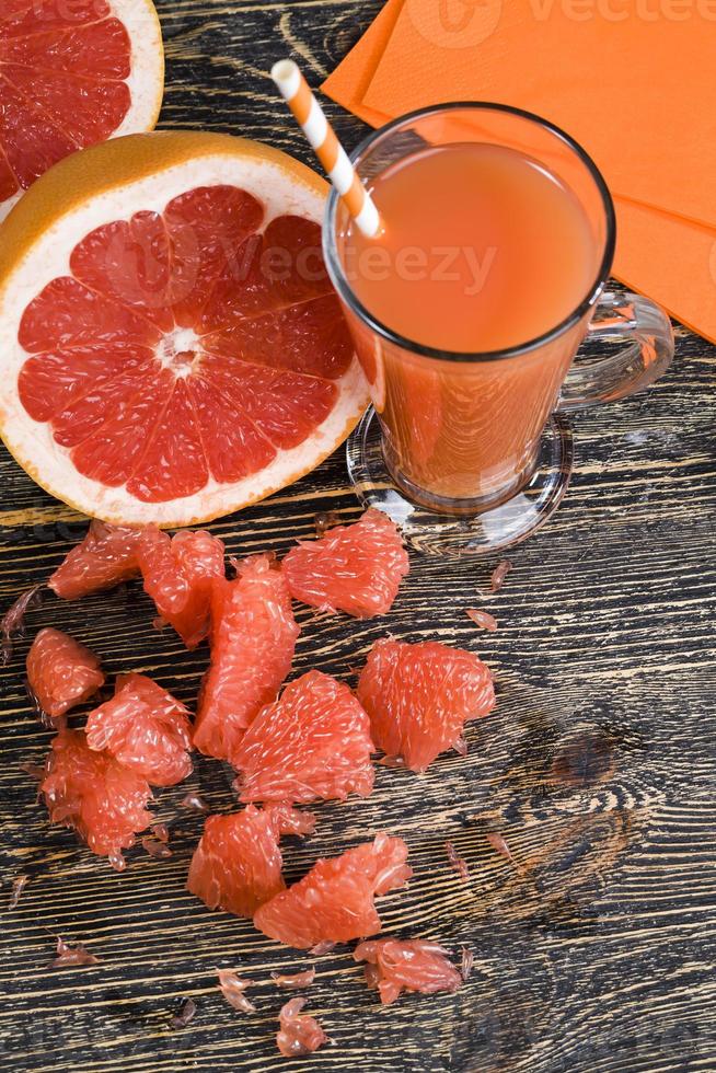 fresh grapefruit juice photo