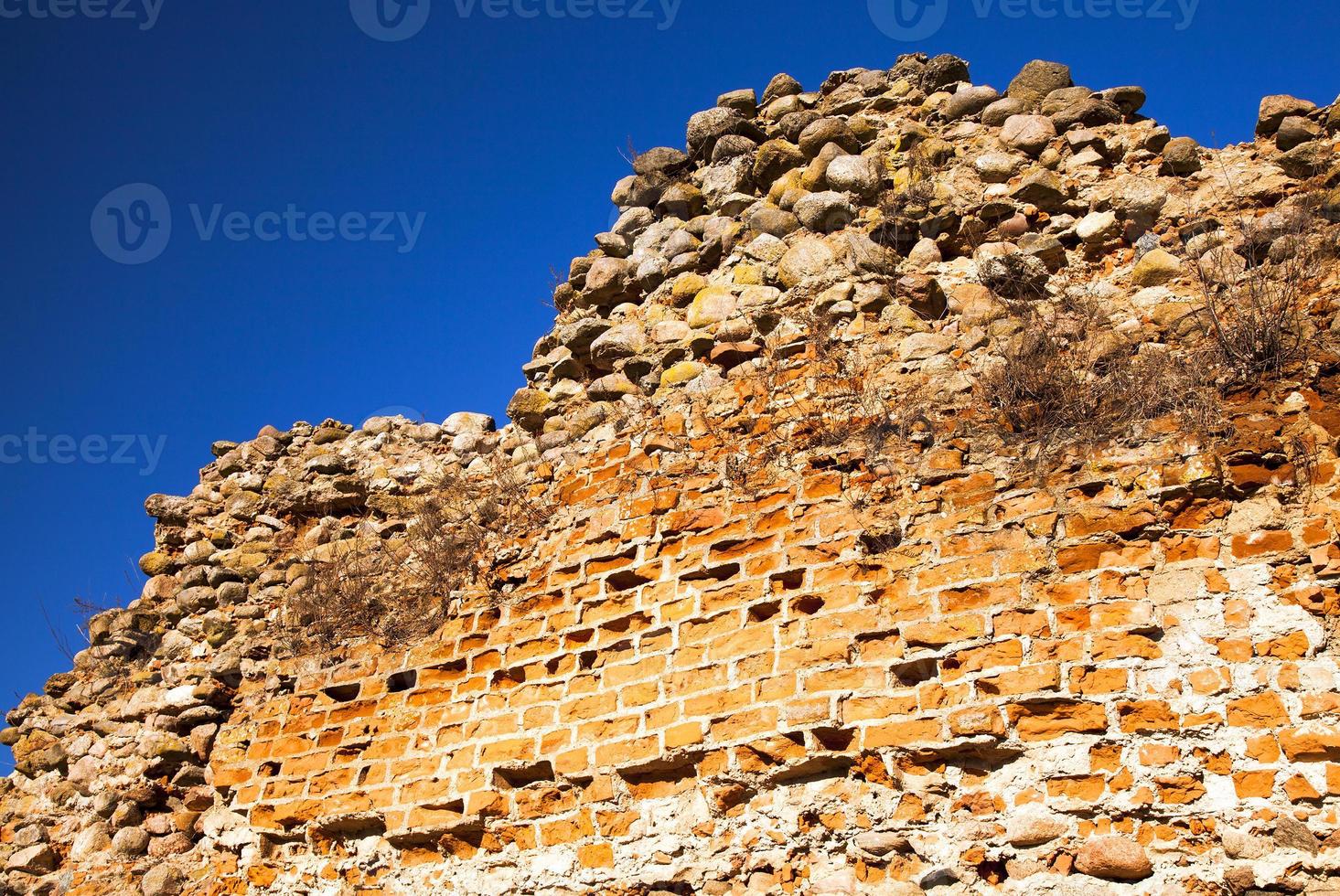 wall ruins close up photo