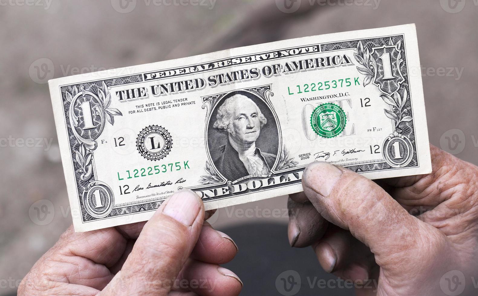 dinero americano en la mano foto