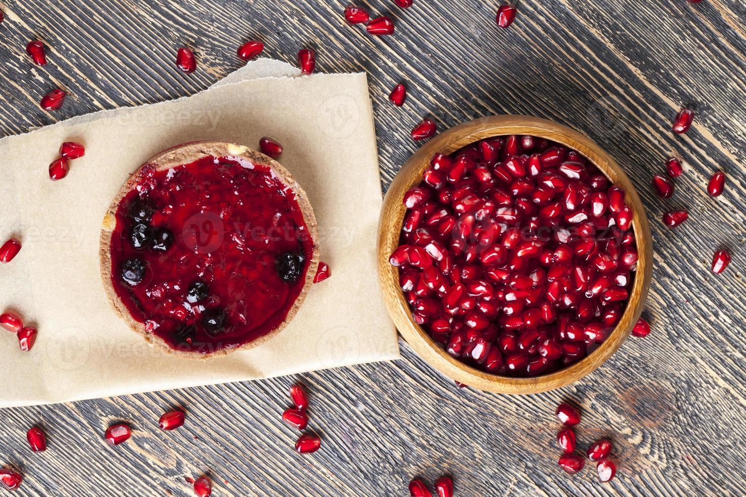 fruit and berry cake tartlet with cream photo