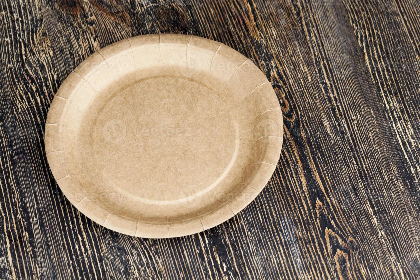 cardboard plate made of recycled material, food plate 9441392 Stock