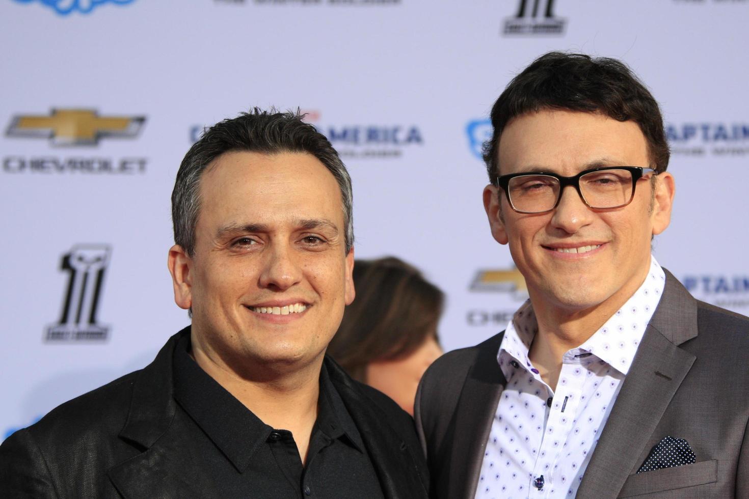 los angeles, 13 de marzo - joe russo, anthony russo en el capitan america - the winter soldier la premiere en el capitan theater el 13 de marzo de 2014 en los angeles, ca foto