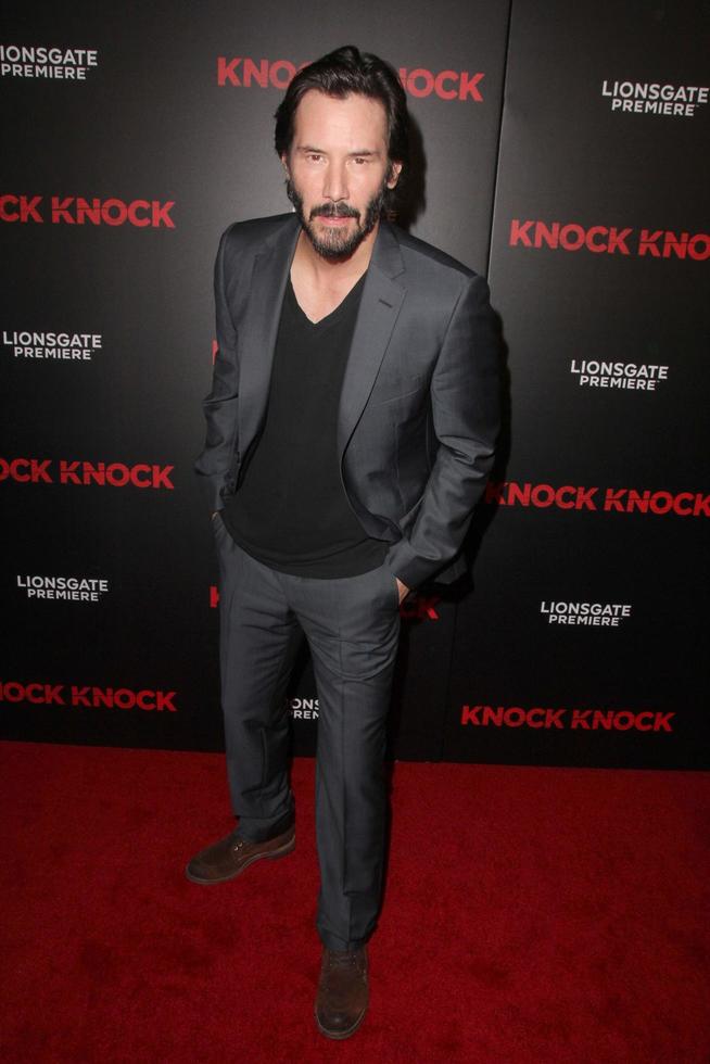 LOS ANGELES, OCT 7 -  Keanu Reeves at the Knock Knock Los Angeles Premiere at the TCL Chinese 6 Theaters on October 7, 2015 in Los Angeles, CA photo