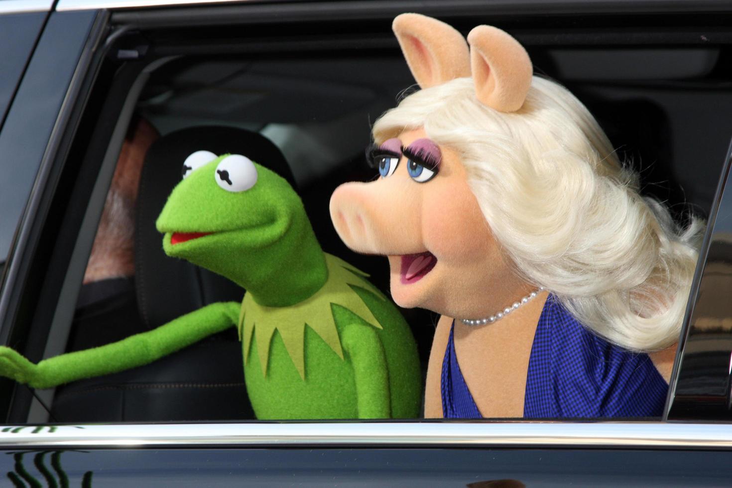 LOS ANGELES, MAR 11 -  Kermit the Frog, Miss Piggy at the Muppets Most Wanted, Los Angeles Premiere at the El Capitan Theater on March 11, 2014 in Los Angeles, CA photo