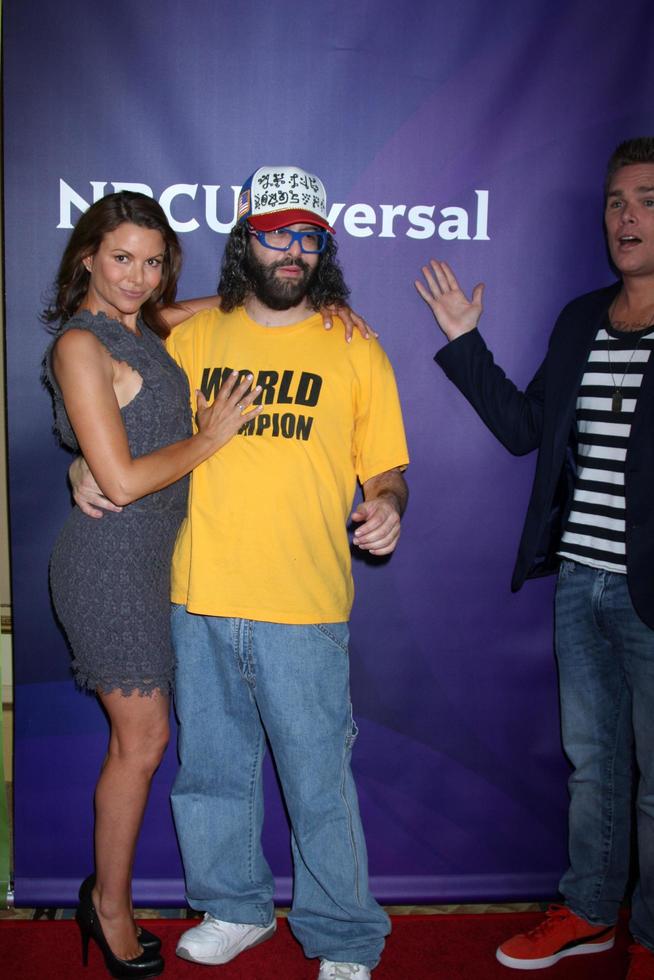 LAS VEGAS, APR 8 -  Kari Wuhrer, Judah Friedlander at the NBCUniversal Summer Press Day at Huntington Langham Hotel on April 8, 2014 in Pasadena, CA photo