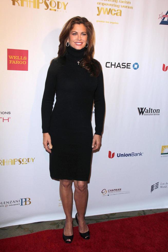 LOS ANGELES, NOV 8 -  Kathy Ireland at the YWCA Greater Los Angeles Annual Rhapsody Ball at Beverly Hills Hotel on November 8, 2013 in Beverly Hills, CA photo