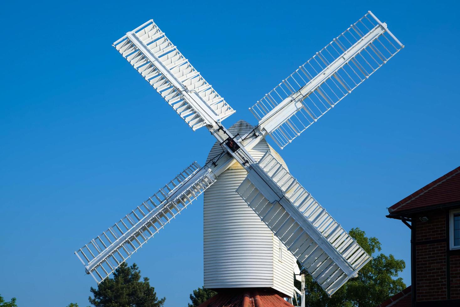 thorpeness, suffolk, reino unido, 2017. edificio del molino de viento thorpeness foto