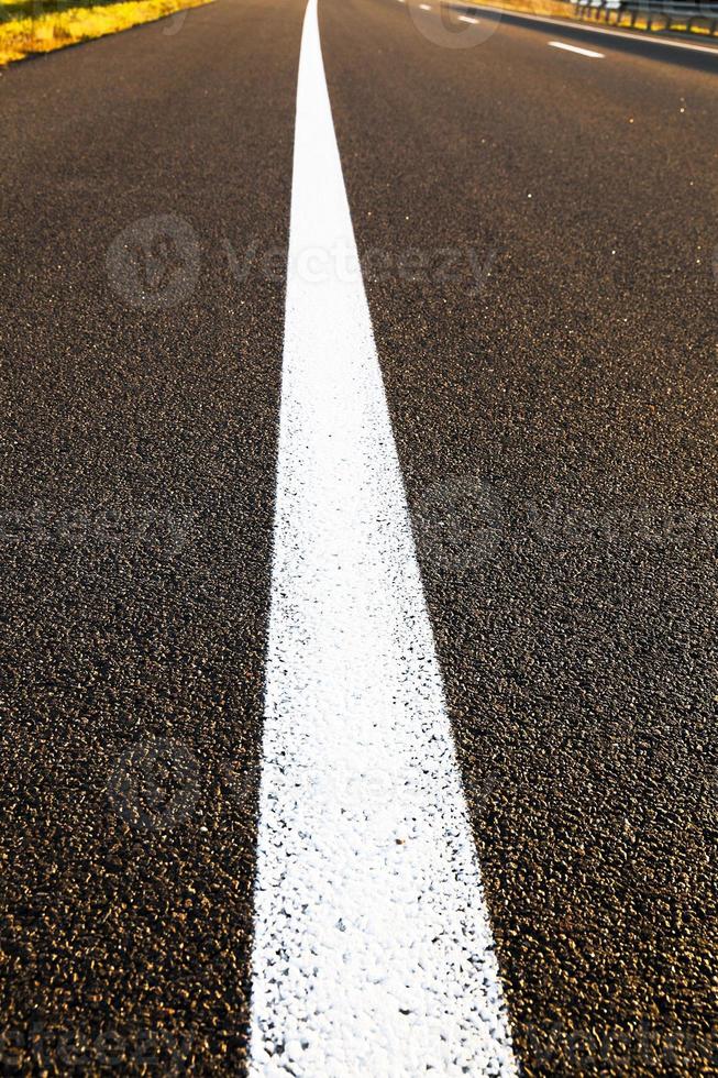 line road markings photo