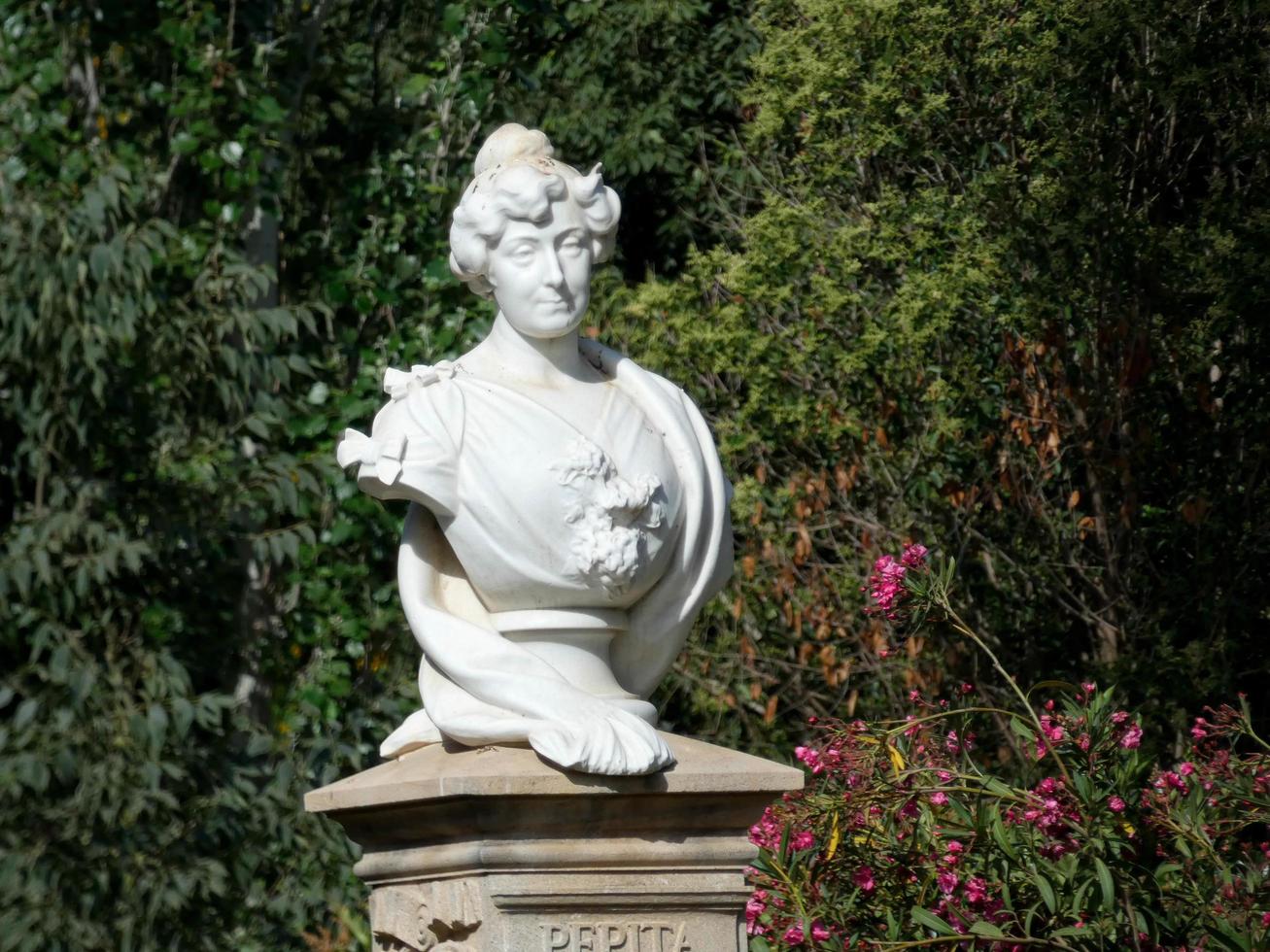 Park or gardens of the Citadel in the city of Barcelona photo