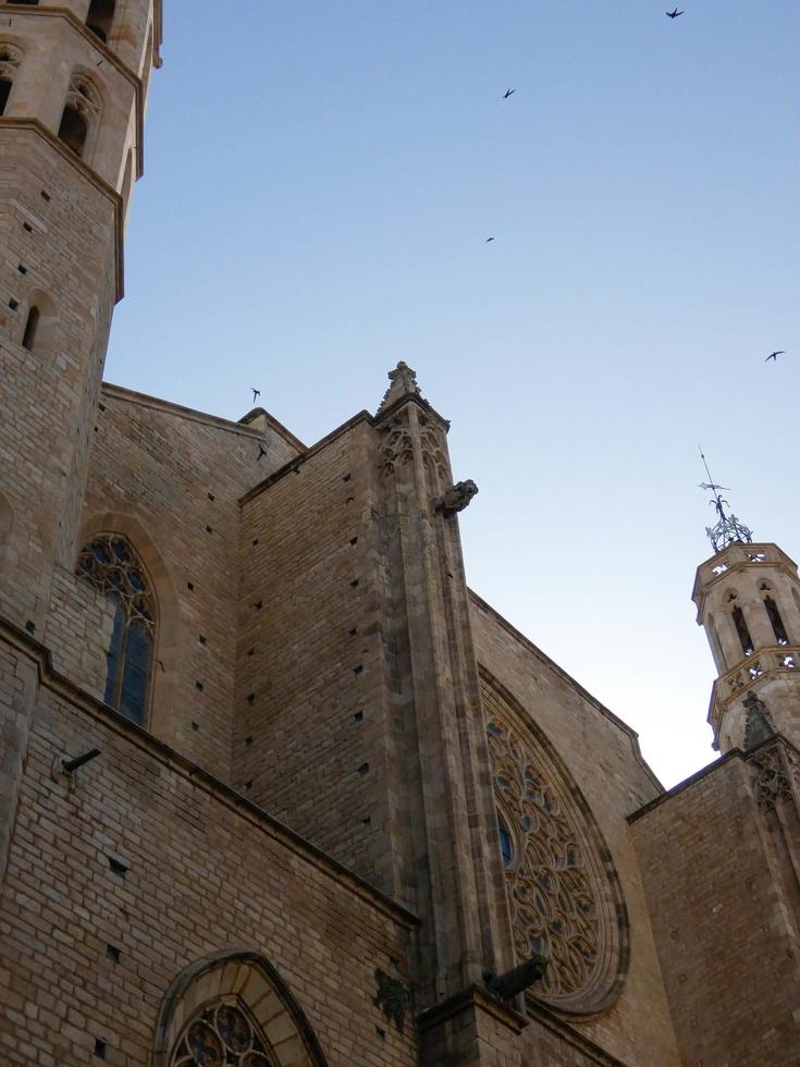 Gothic church of Santa Maria del Mar in Barcelona photo