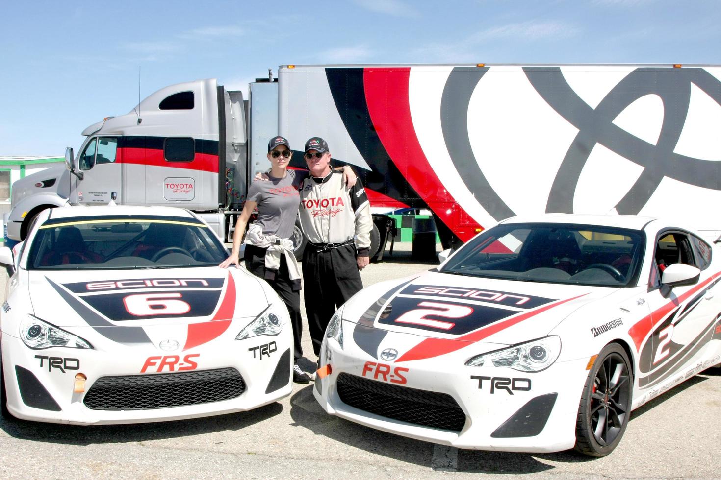 LOS ANGELES, FEB 21 -  Tricia Helfer, Robert Patrick at the Grand Prix of Long Beach Pro Celebrity Race Training at the Willow Springs International Raceway on March 21, 2015 in Rosamond, CA photo