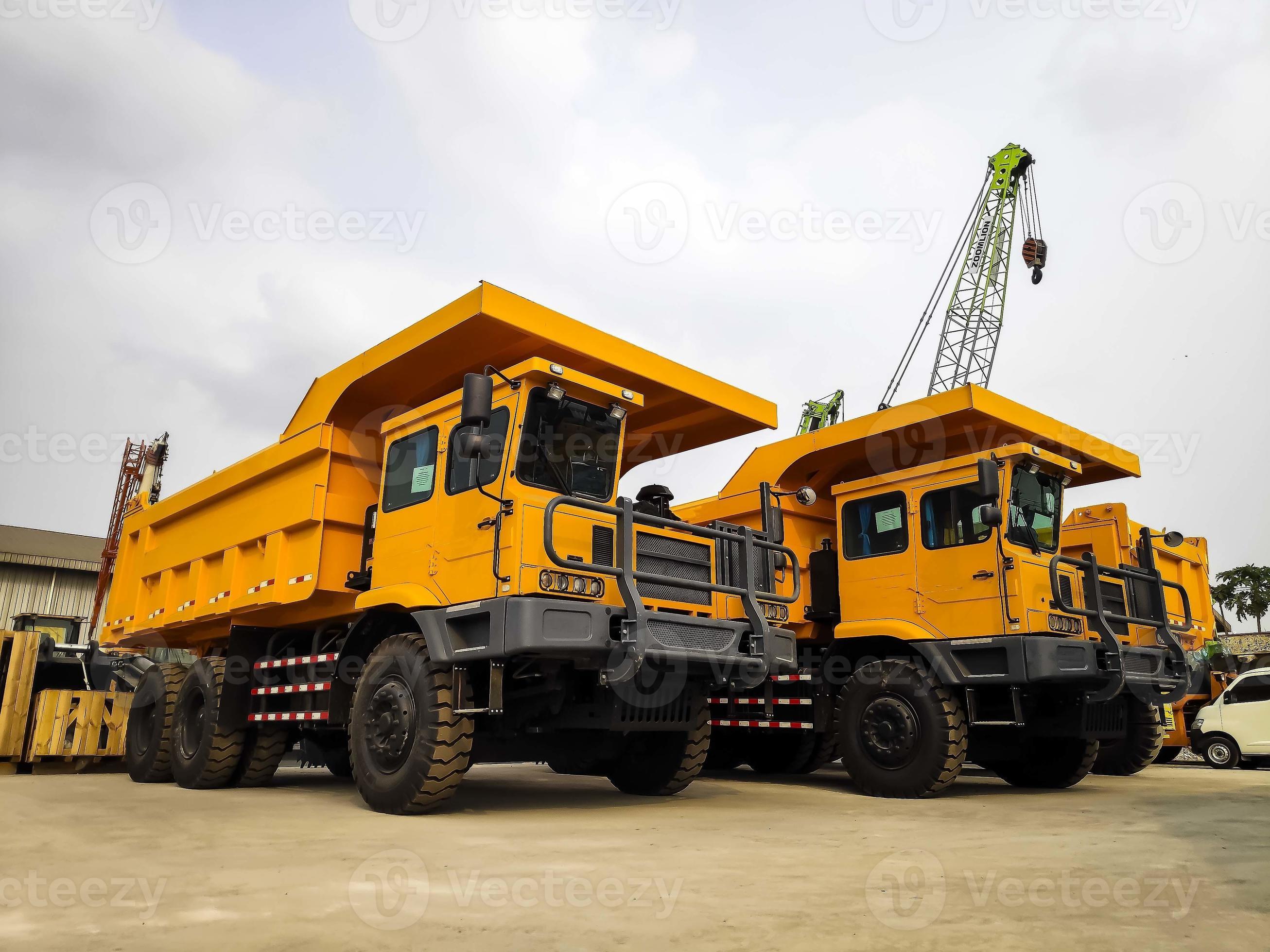 Rigid mining truck. Off highway truck that use in mining industry