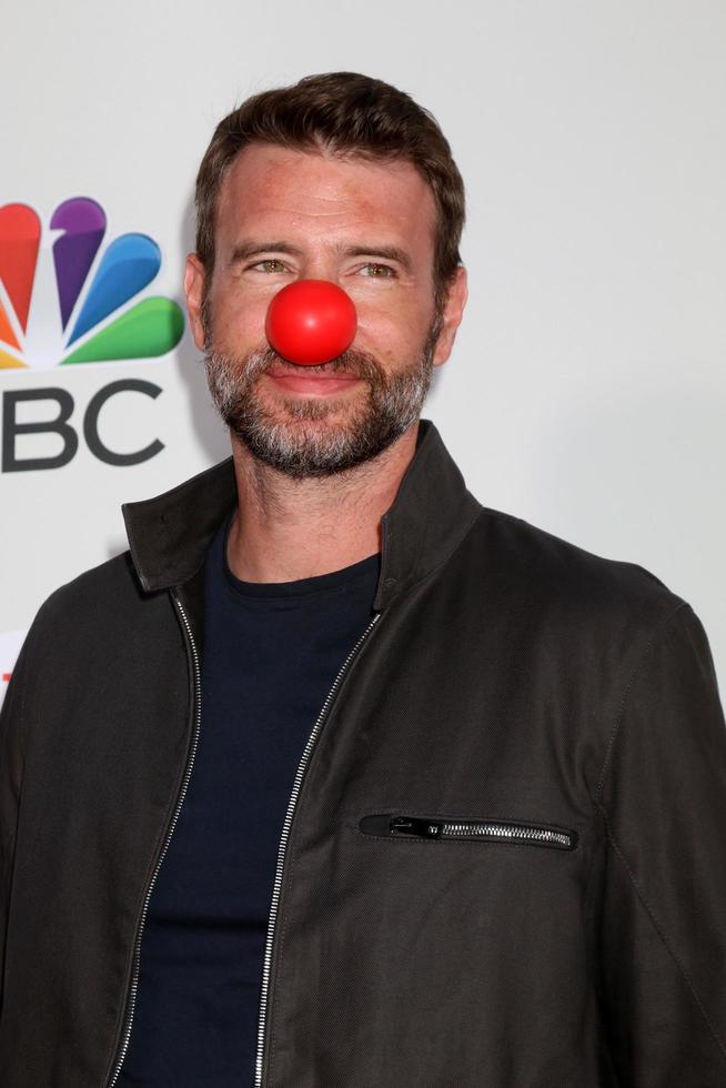 LOS ANGELES, MAY 26 - Scott Foley at the Red Nose Day 2016 Special at Universal Studios on May 26, 2016 in Los Angeles, CA photo