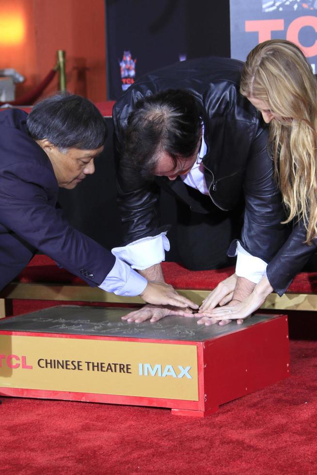 LOS ANGELES, JAN 5 - Quentin Tarantino at the Quentin Tarantino Hand and Footprints Ceremony at the TCL Chinese Theater IMAX on January 5, 2016 in Los Angeles, CA photo