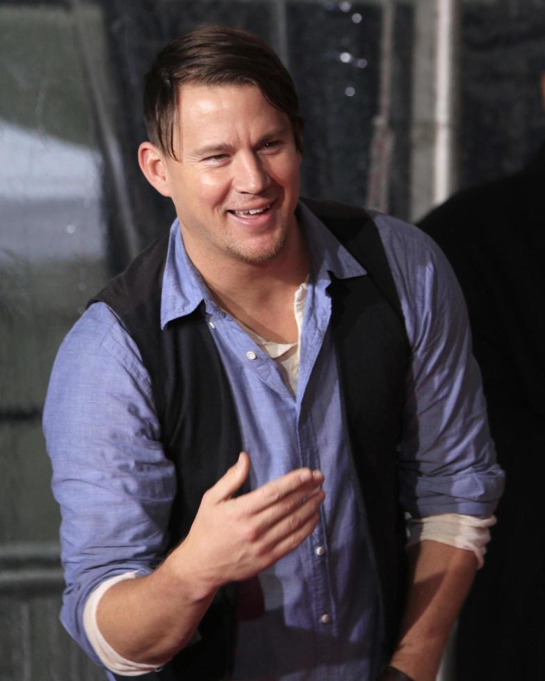 LOS ANGELES, JAN 5 - Channing Tatum at the Quentin Tarantino Hand and Footprints Ceremony at the TCL Chinese Theater IMAX on January 5, 2016 in Los Angeles, CA photo