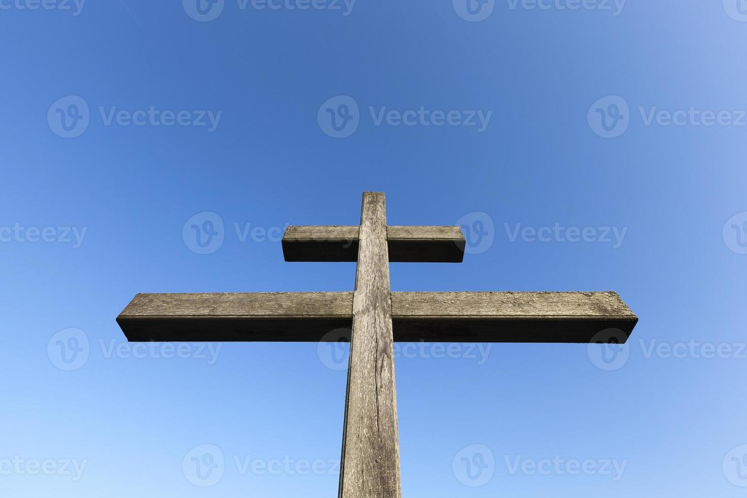 old wooden cross photo