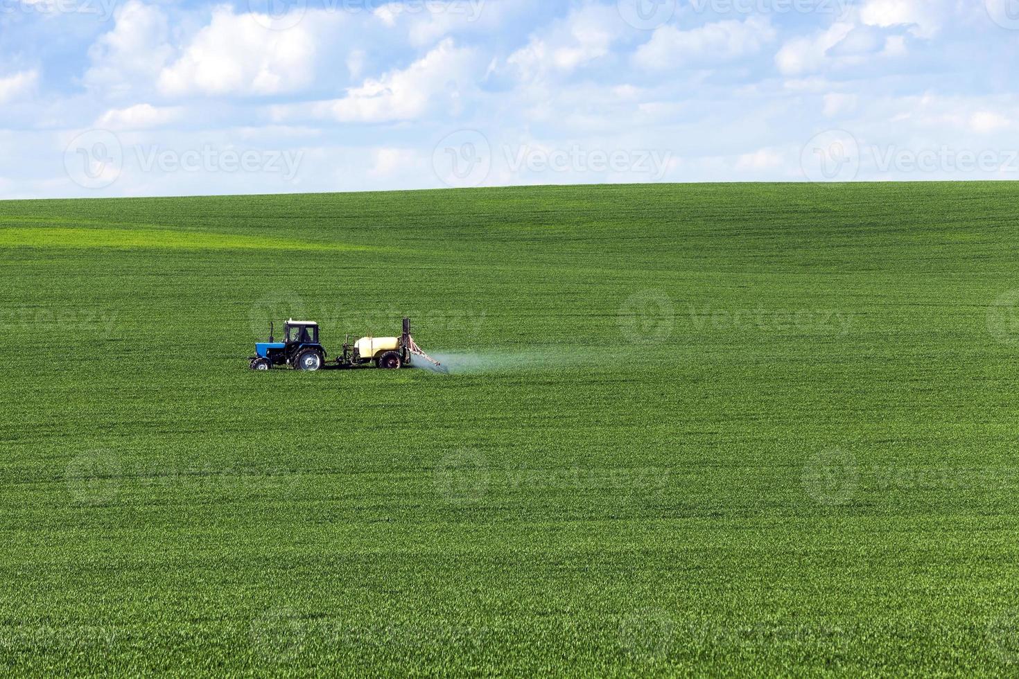 tractor in the field photo