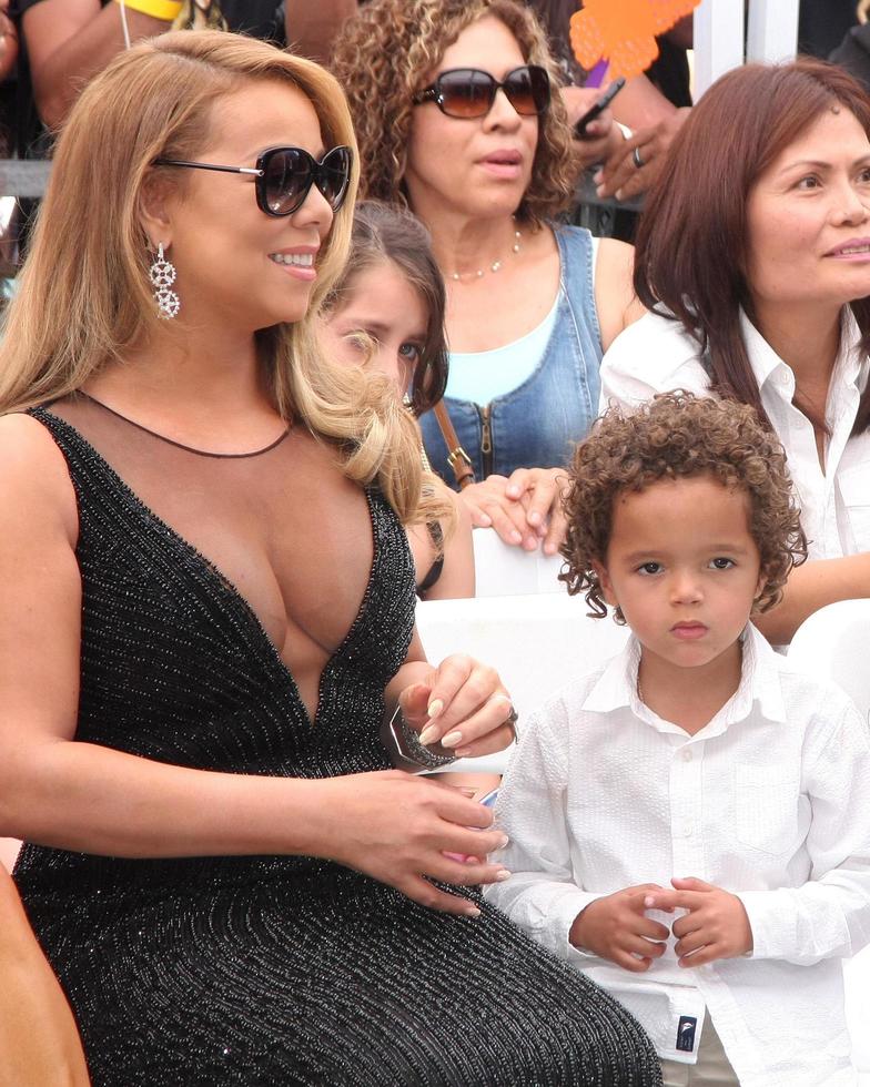 , los angeles, 5 de agosto - mariah carey, cañón marroquí en la ceremonia del paseo de la fama de hollywood de mariah carey en el w hollywood el 5 de agosto de 2015 en los angeles, ca foto