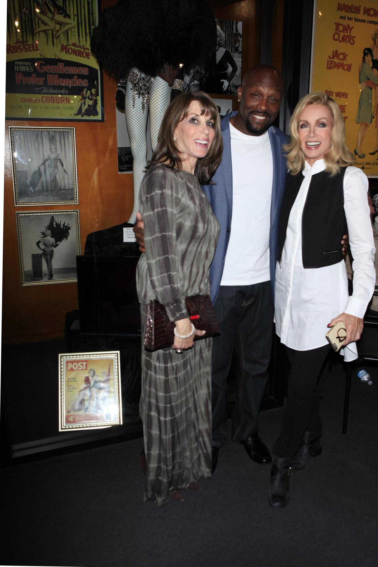 LOS ANGELES, MAY 27 Kate Linder, Jerome Ro Brooks, Donna Mills at the