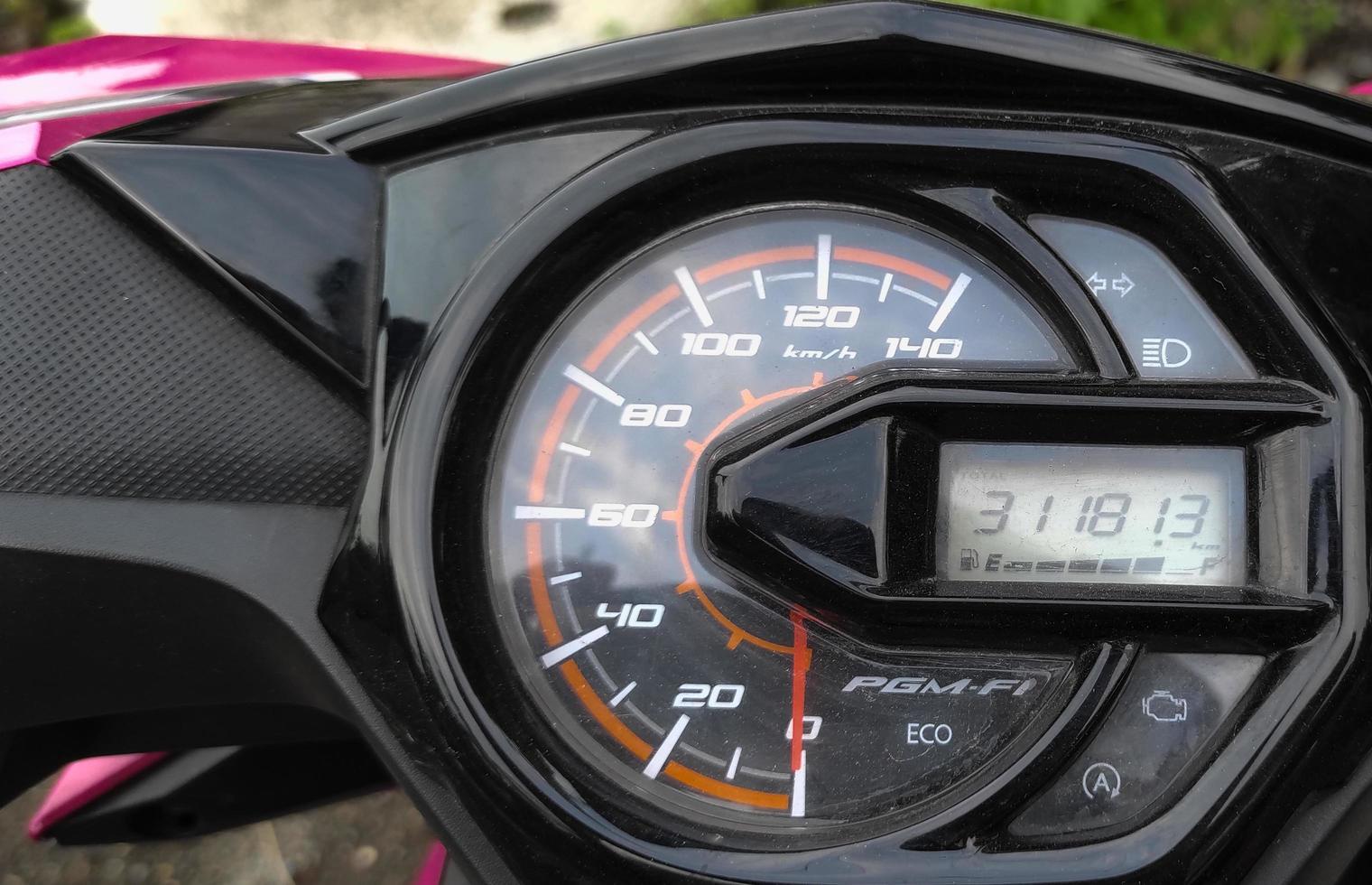 automatic motorcycle dashboard photo