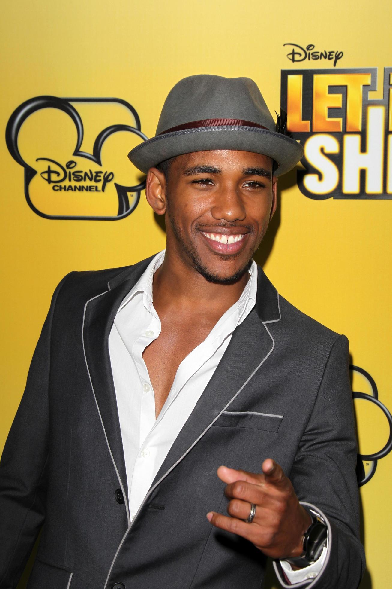 Discover The Real Brandon Mychal Smith: Comprehensive Career & Personal Life Insights - elpzwf7